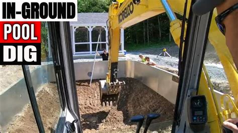 kobelco dig to build a pool